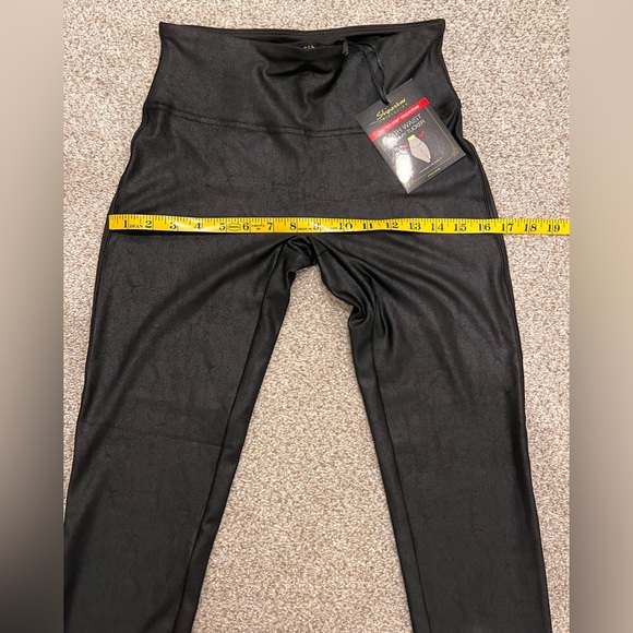 **SOLD** Faux leather leggings-with tags - Picture 6 of 7